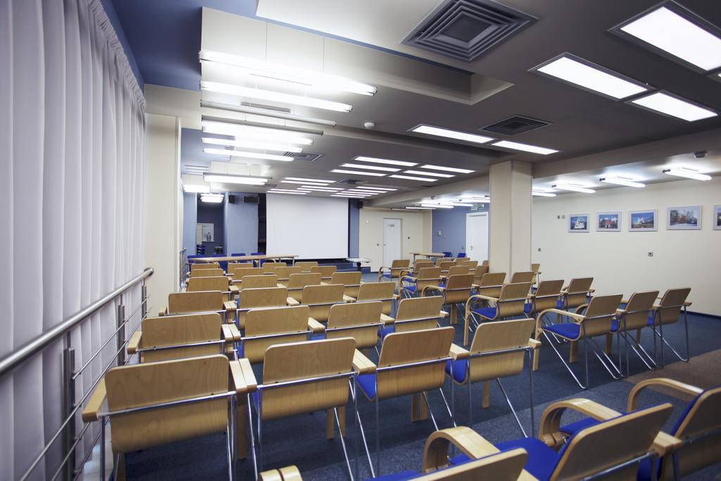 Victoria Hotel & Business Centre Minsk Bagian luar foto