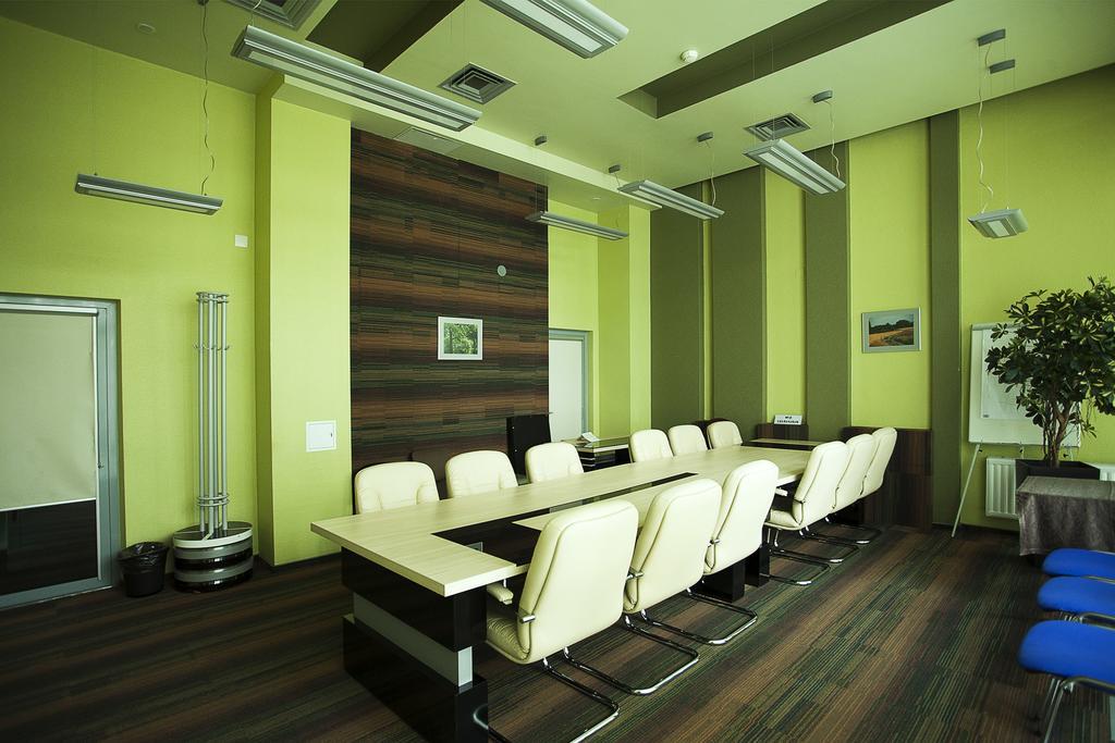 Victoria Hotel & Business Centre Minsk Bagian luar foto