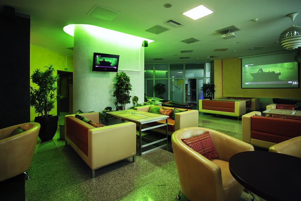 Victoria Hotel & Business Centre Minsk Bagian luar foto