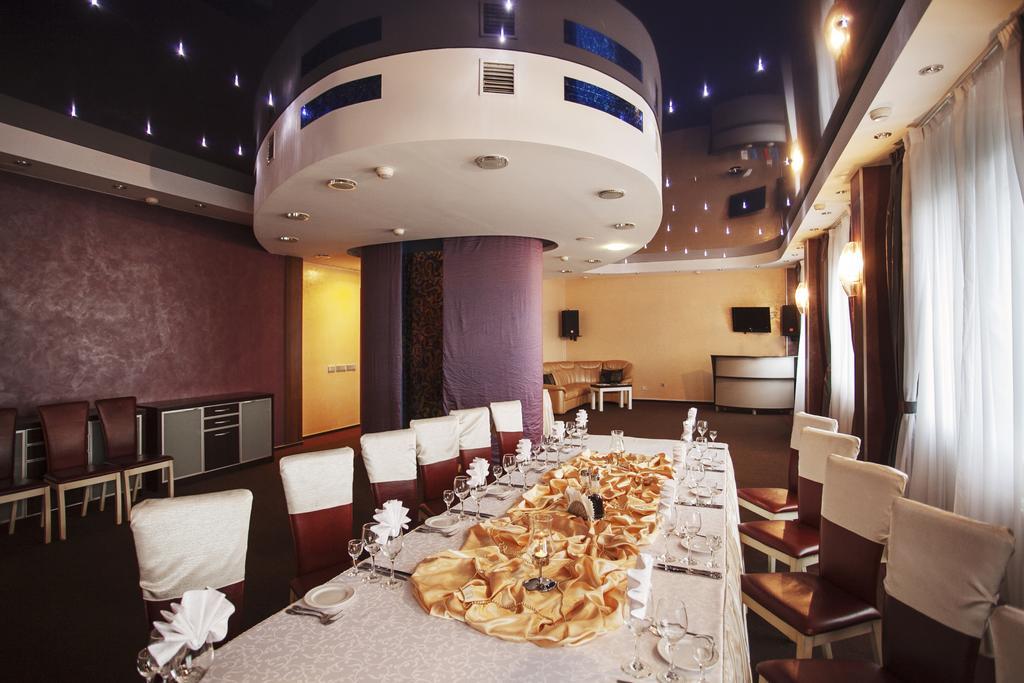 Victoria Hotel & Business Centre Minsk Bagian luar foto