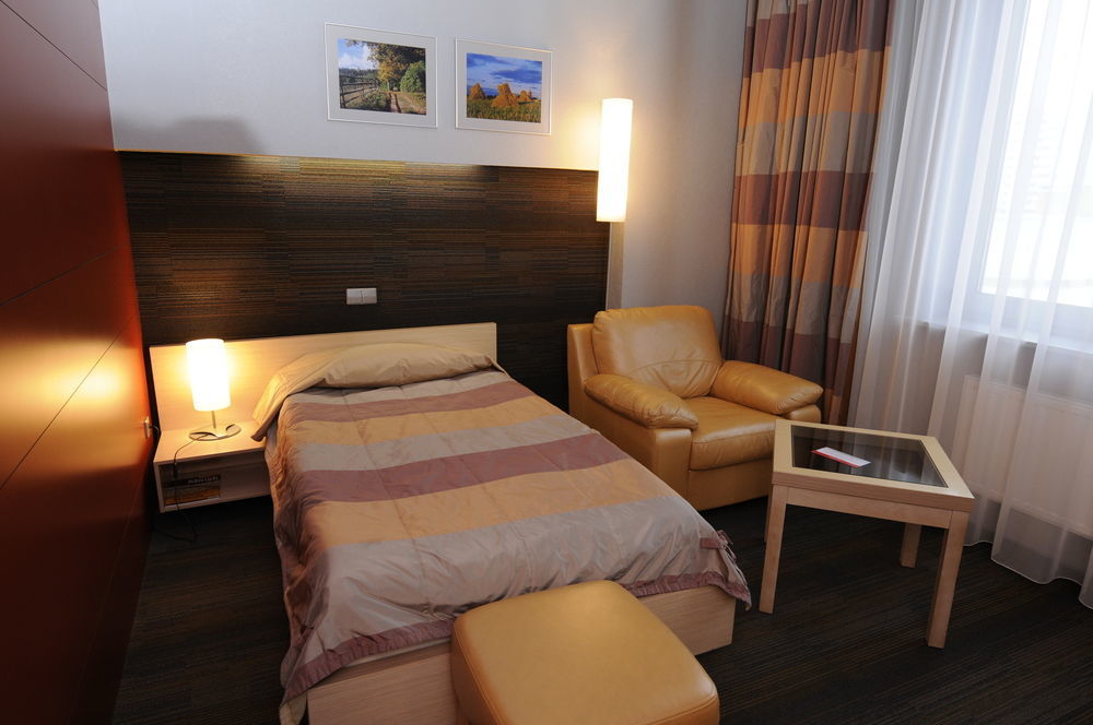 Victoria Hotel & Business Centre Minsk Bagian luar foto