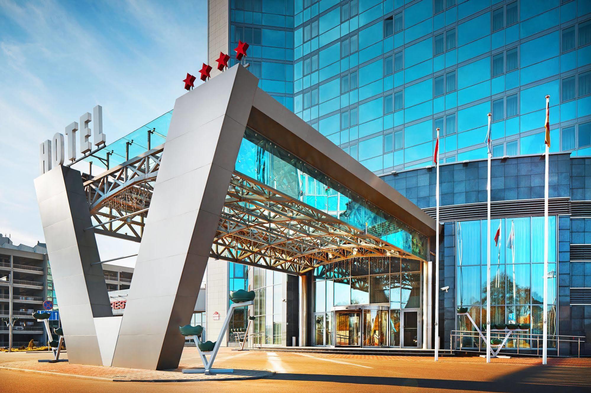 Victoria Hotel & Business Centre Minsk Bagian luar foto