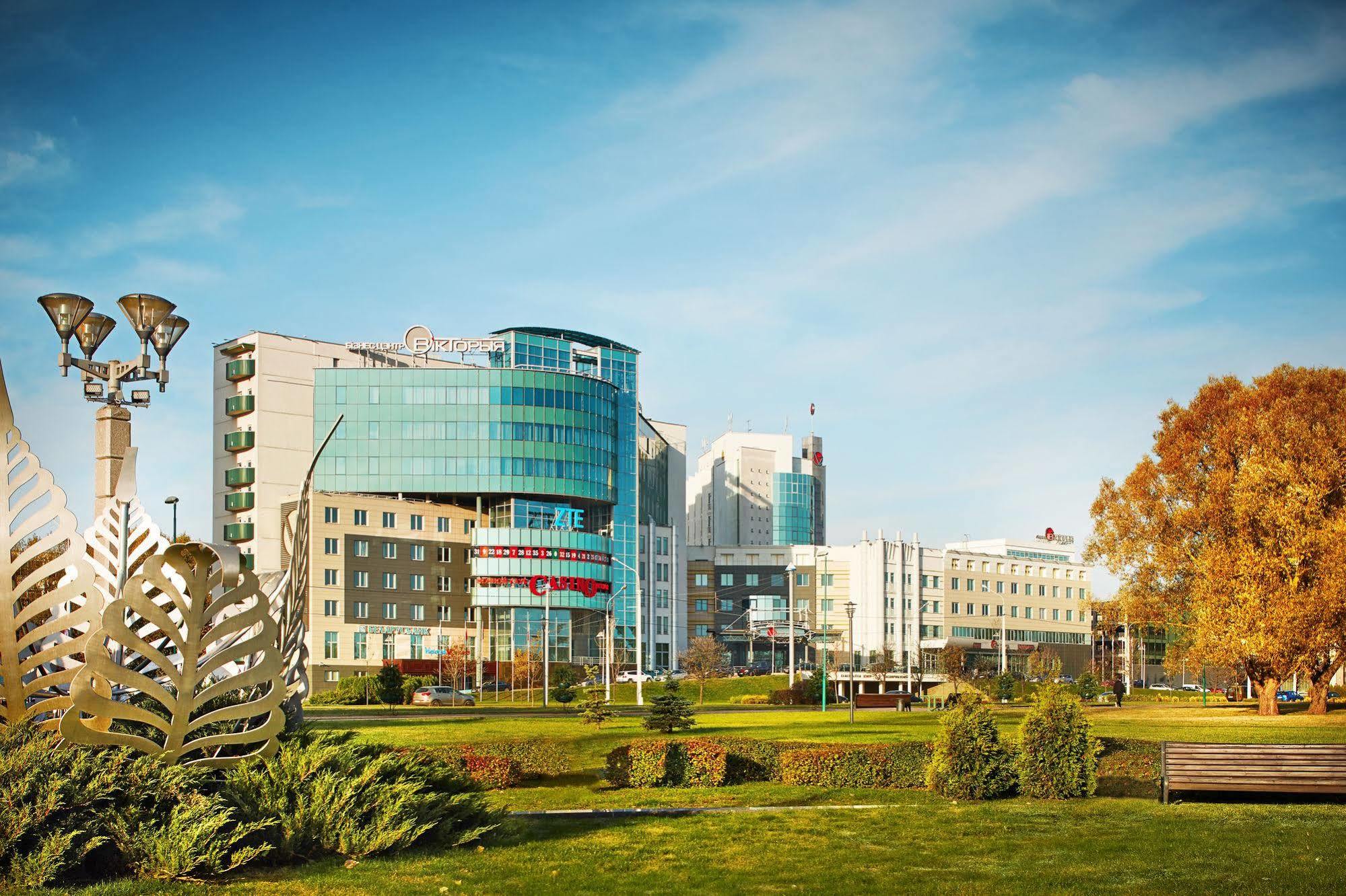 Victoria Hotel & Business Centre Minsk Bagian luar foto