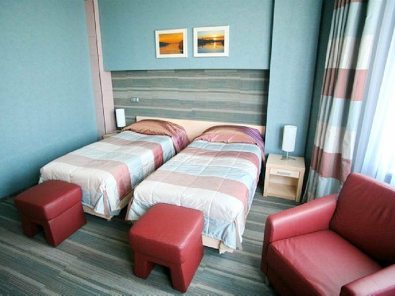 Victoria Hotel & Business Centre Minsk Bagian luar foto